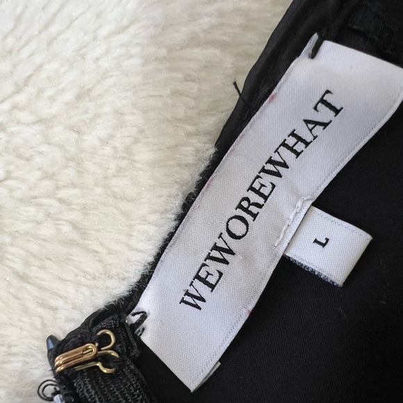 WeWoreWhat Sleek satin Black sleeveless Bodysuit size L - Picture 7 of 11